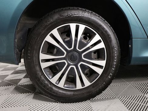 Used 2010 Toyota Corolla LE image 7