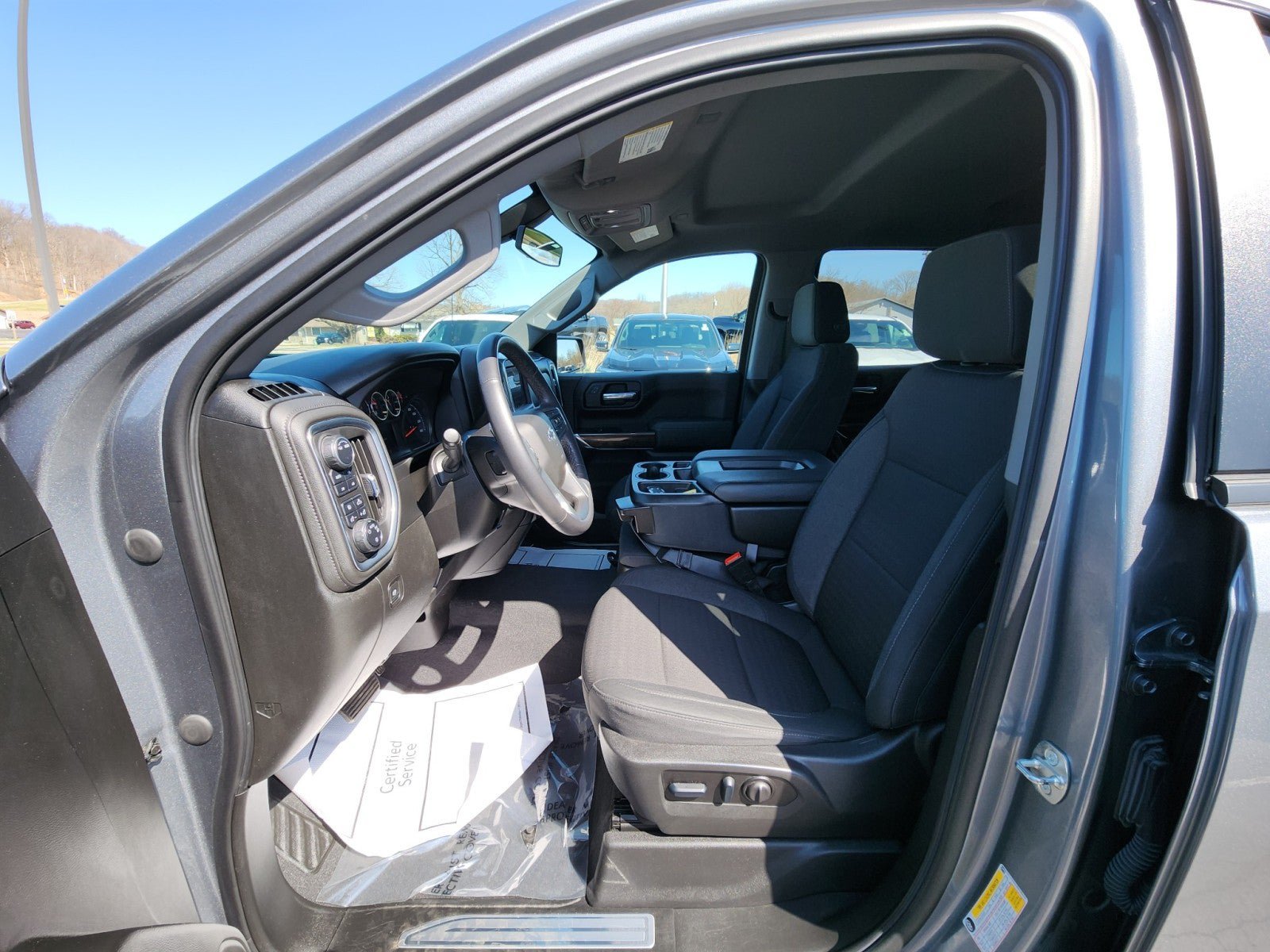 Used 2022 Chevrolet Silverado 1500 RST AWD/4WD image 29
