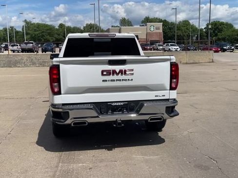 Used 2019 GMC Sierra 1500 SLE w/ SLE Value Package AWD/4WD image 7