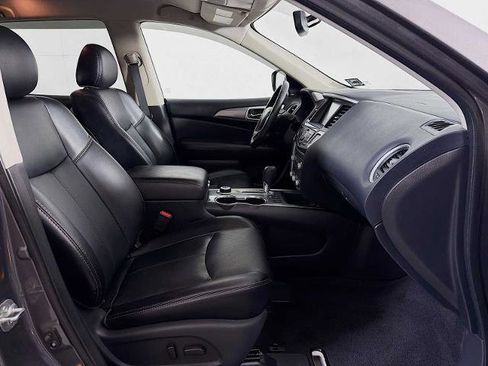 Certified 2020 Nissan Pathfinder SL w/ Cargo Package AWD/4WD image 25