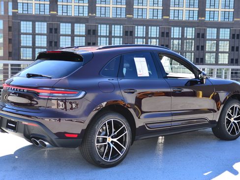 New 2026 Porsche Macan S AWD/4WD image 9
