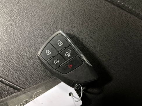 Used 2023 GMC Sierra 1500 Elevation w/ Preferred Package image 22