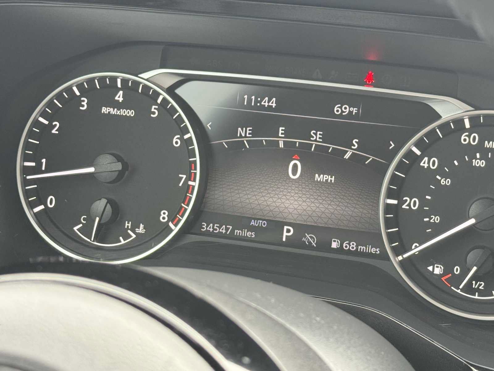 Used 2023 Nissan Pathfinder SL AWD/4WD image 45