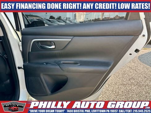 Used 2017 Nissan Altima 2.5 SR FWD image 17