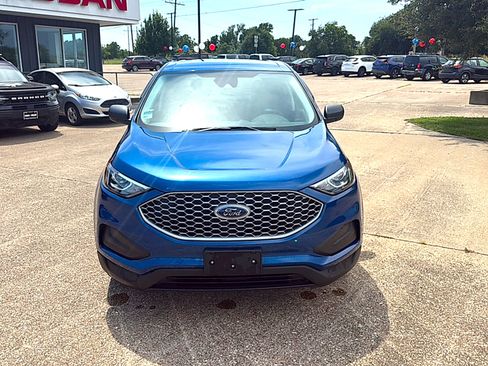 Used 2024 Ford Edge SE AWD/4WD image 3