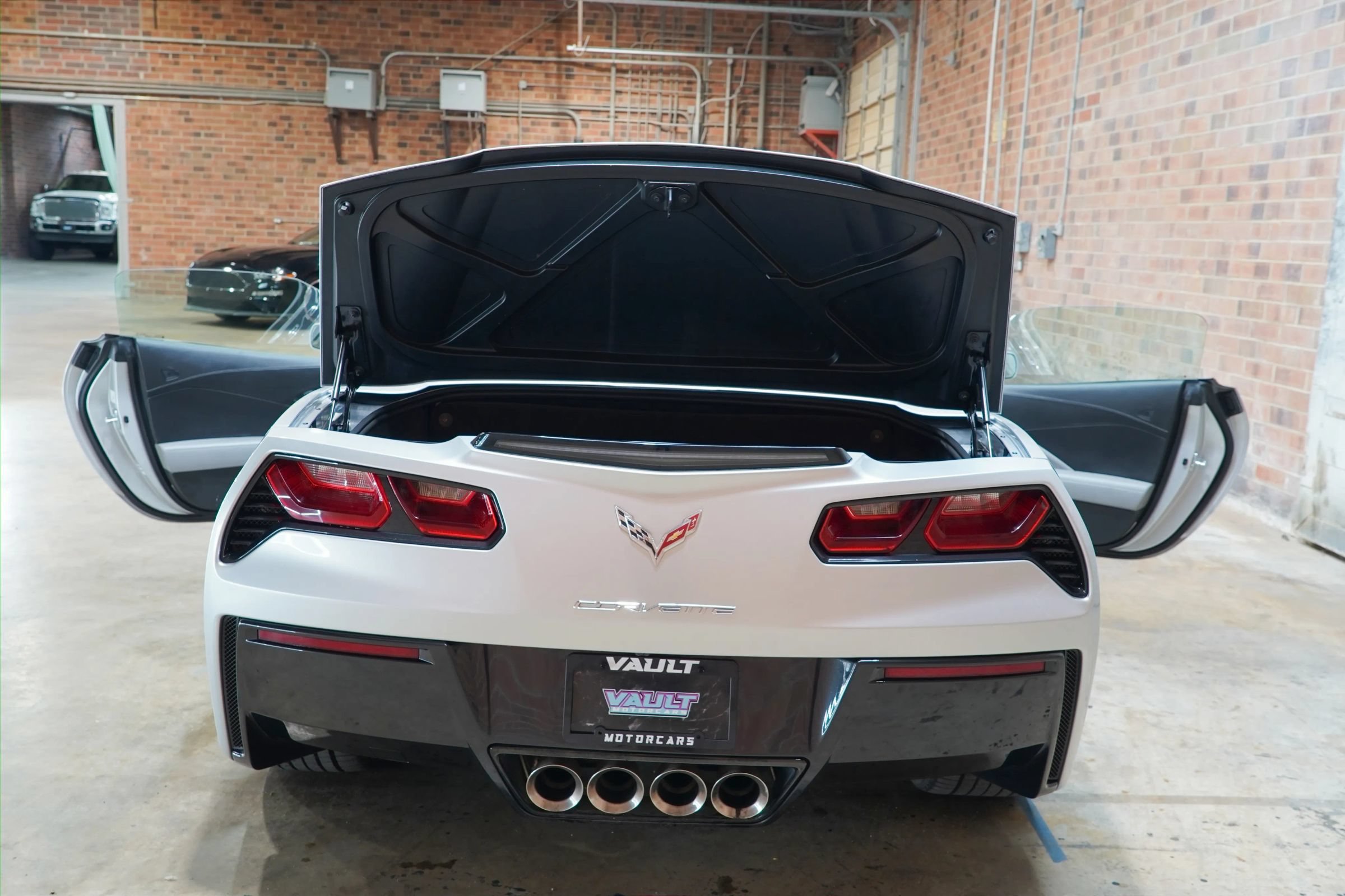 Used 2014 Chevrolet Corvette Stingray Convertible w/ 3LT Preferred Equipment Group RWD image 31