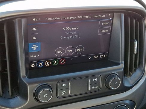 Used 2020 Chevrolet Colorado Z71 image 18