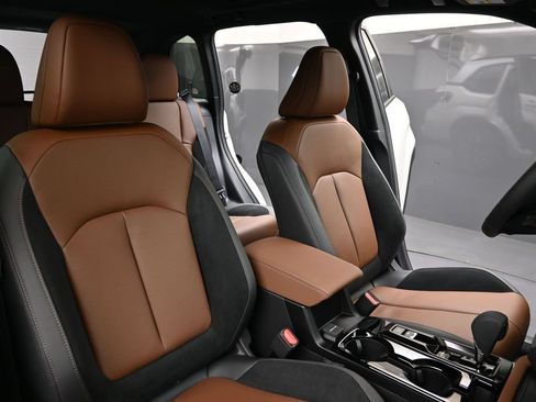 New 2026 Subaru Forester Touring AWD/4WD image 13