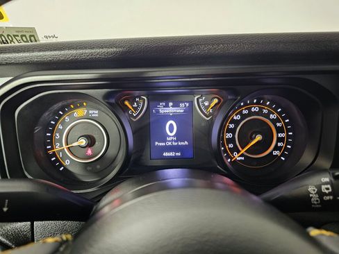 Used 2024 Jeep Wrangler Sport S image 24