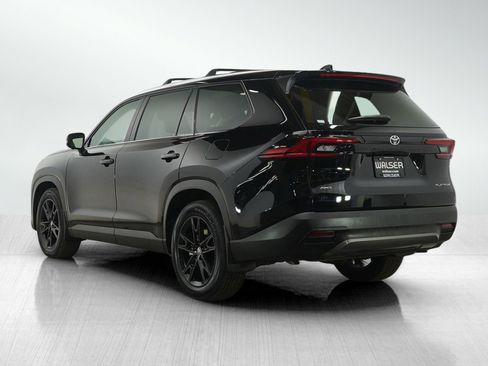 Used 2026 Toyota Grand Highlander Platinum image 3