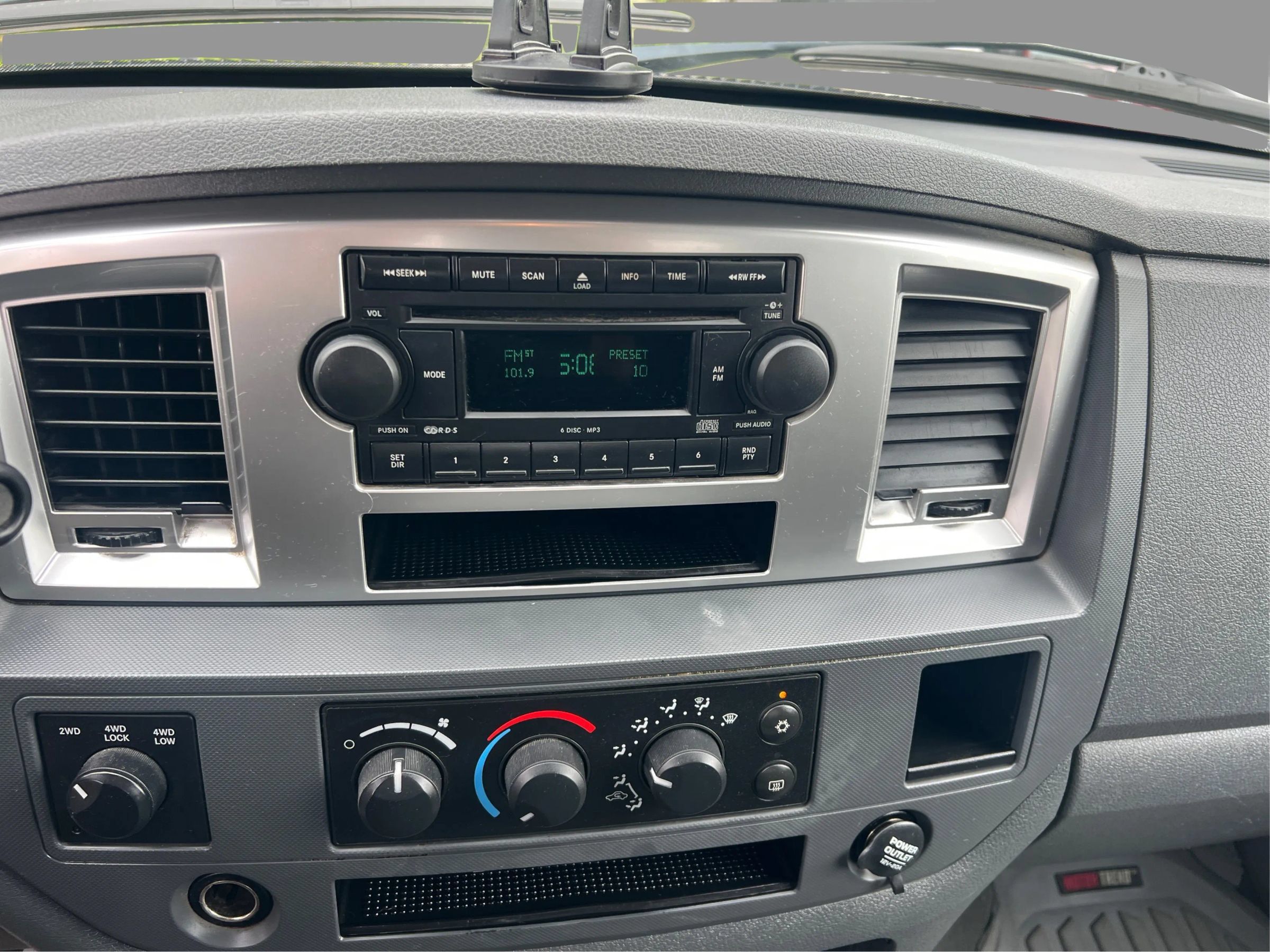 Used 2007 Dodge Ram 1500 Truck SLT w/ Sound & Secure Value Group AWD/4WD image 15