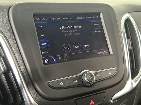 Used 2021 Chevrolet Equinox LT image 17