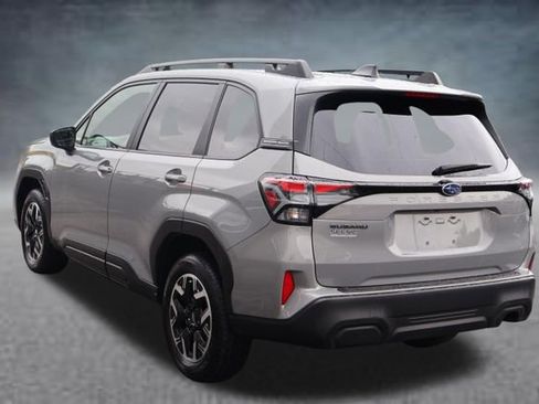 Certified 2025 Subaru Forester Premium AWD/4WD image 20