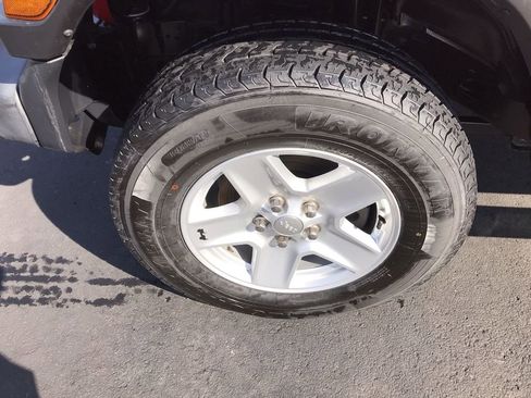 Used 2020 Jeep Gladiator Sport w/ Quick Order Package 24S image 10