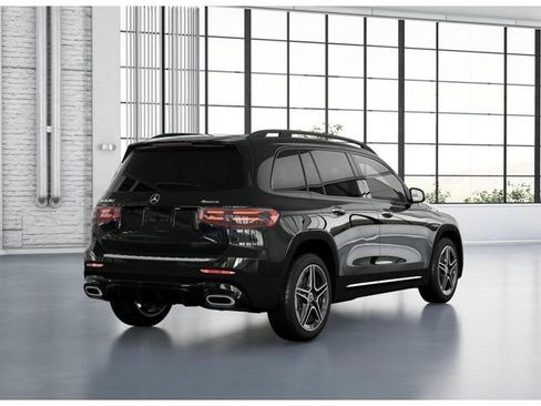 New 2026 Mercedes-Benz GLB 250 4MATIC image 22