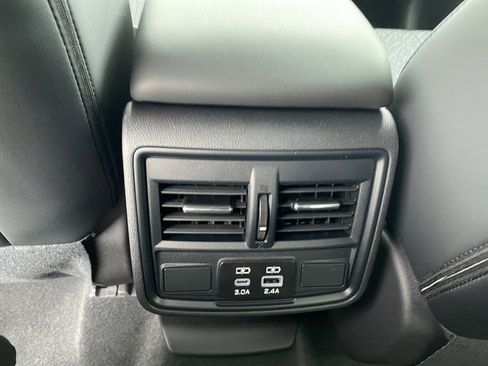 New 2026 Subaru Forester Premium image 32