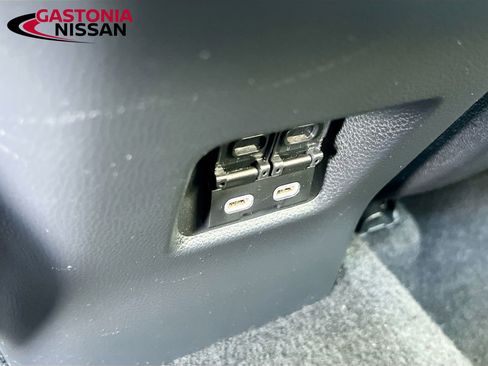 Used 2024 Toyota RAV4 Adventure image 33