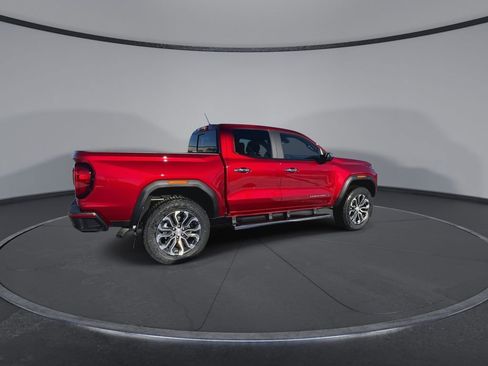 New 2026 GMC Canyon Denali image 9