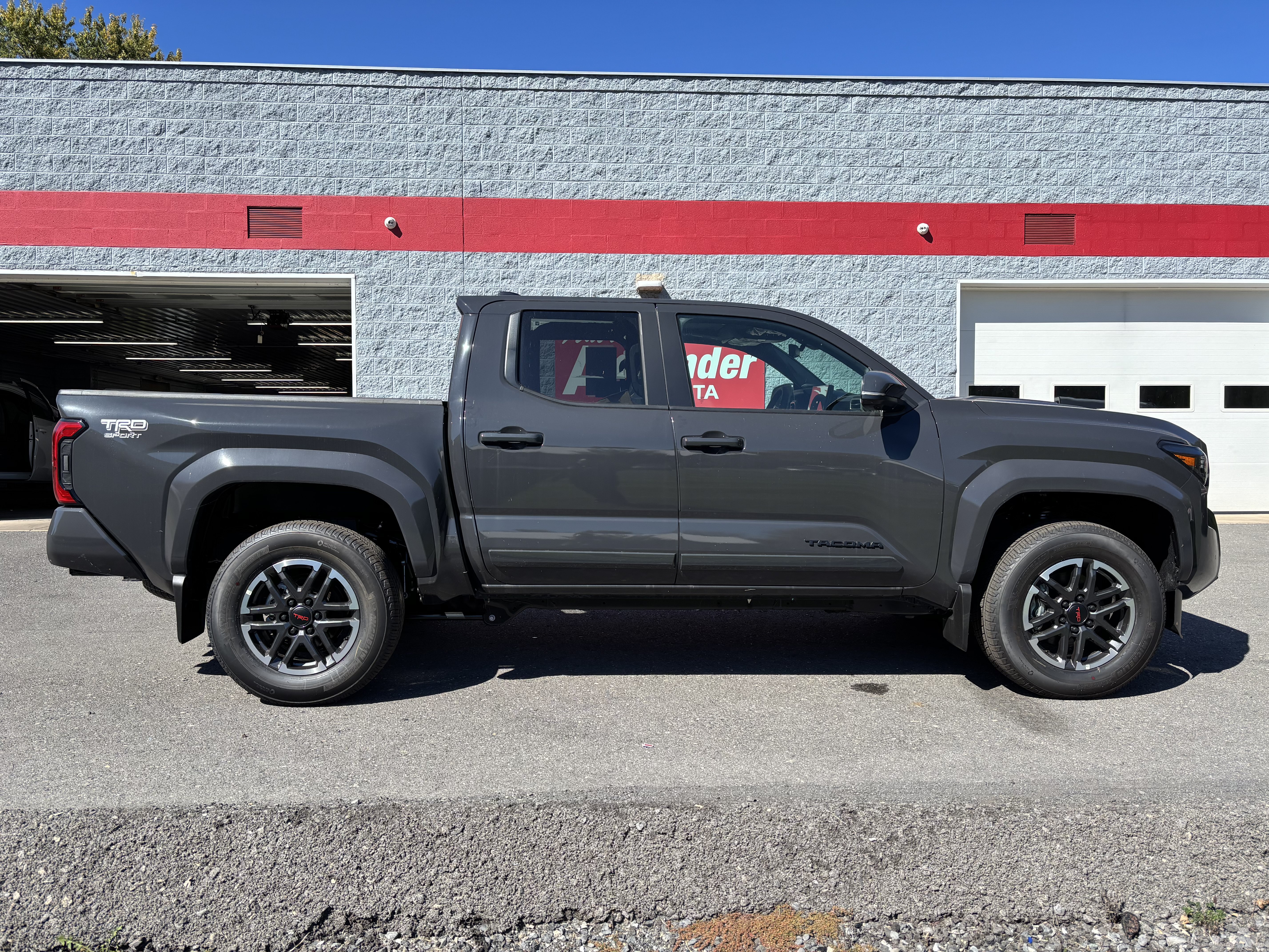 Certified 2026 Toyota Tacoma TRD Sport w/ TRD Sport Premium Package AWD/4WD image 2