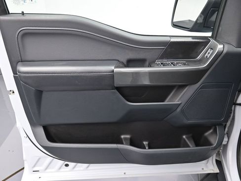 Certified 2022 Ford F150 XLT w/ Equipment Group 302A High image 10