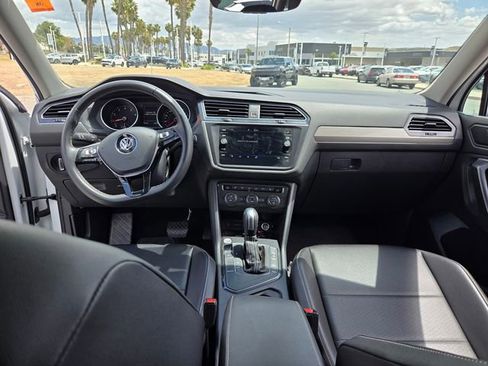 Used 2021 Volkswagen Tiguan S FWD image 15