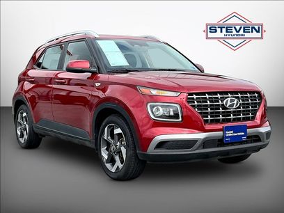 Certified 2023 Hyundai Venue Limited w/ Cargo Package