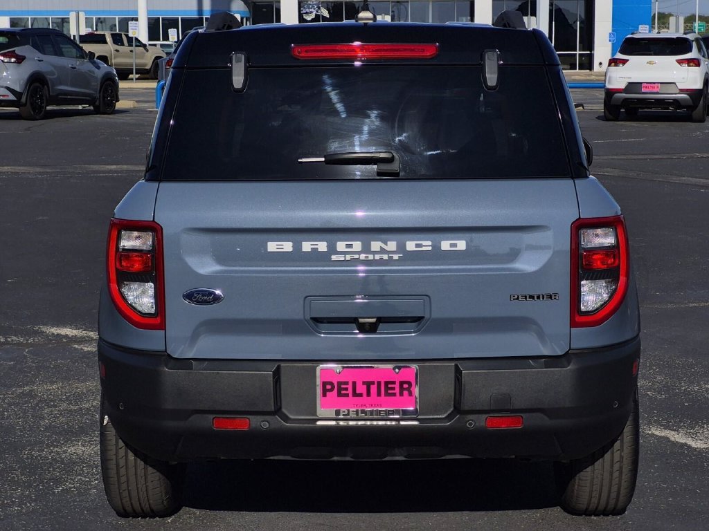 Used 2024 Ford Bronco Sport Outer Banks w/ Tech Package AWD/4WD image 5