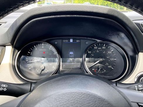 Used 2022 Nissan Rogue Sport SL AWD/4WD image 25