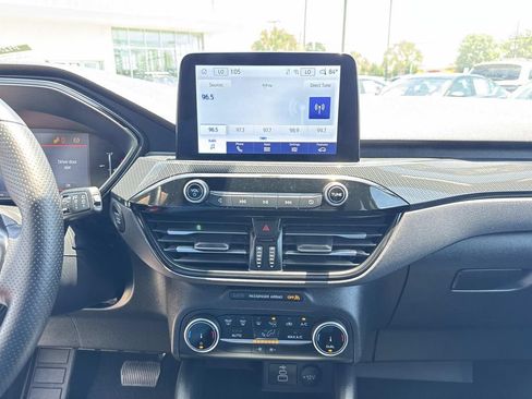 Used 2025 Ford Escape ST-Line FWD image 25