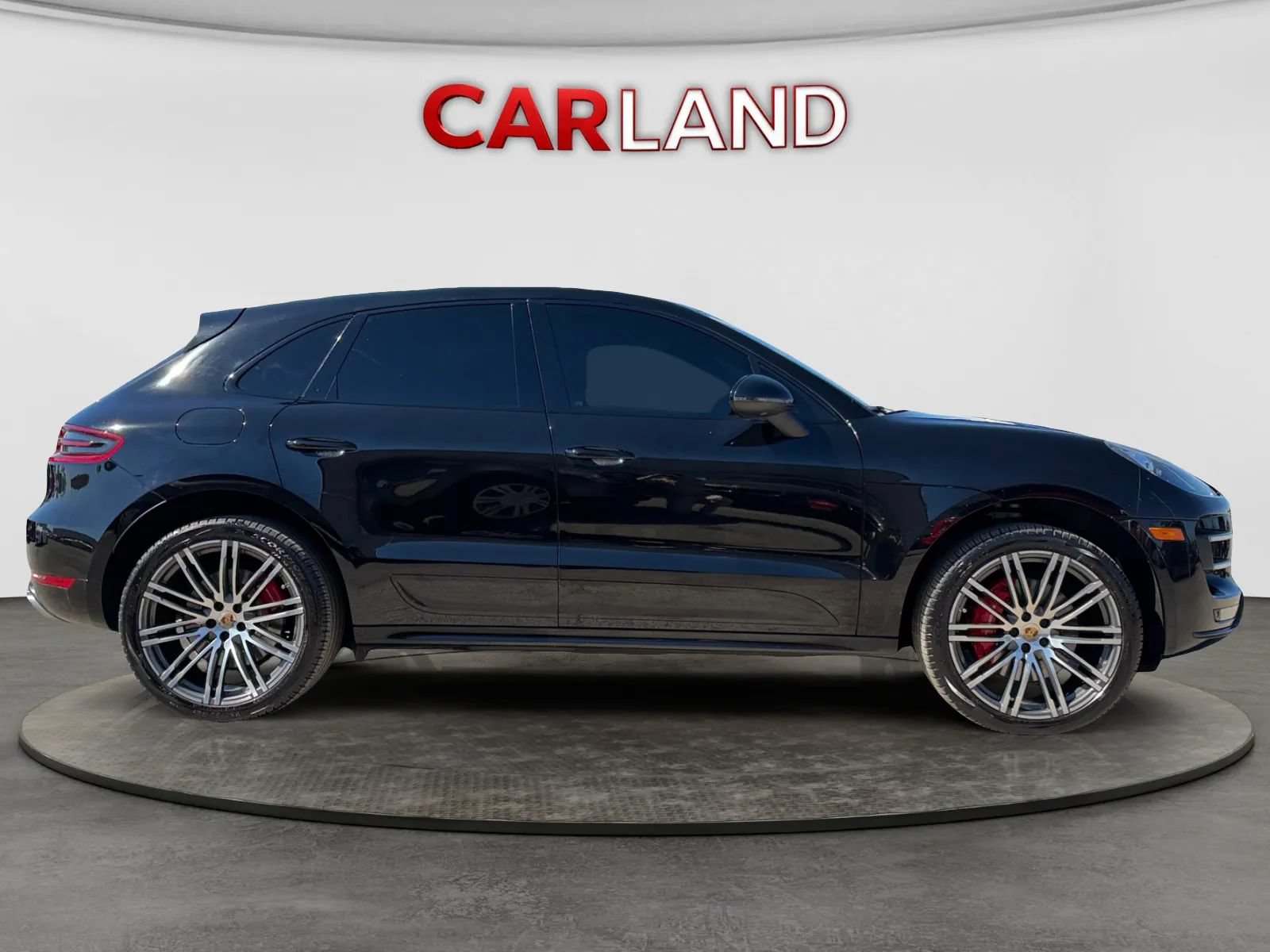 Used 2015 Porsche Macan Turbo AWD/4WD image 7