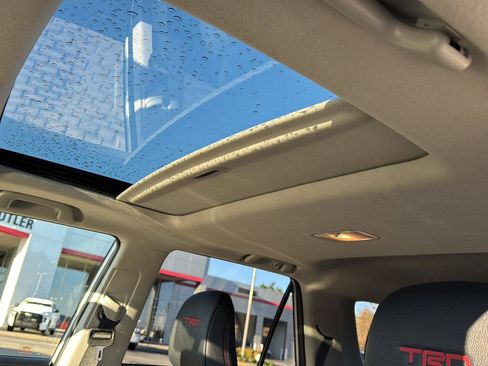 Certified 2019 Toyota 4Runner TRD Off-Road Premium image 29