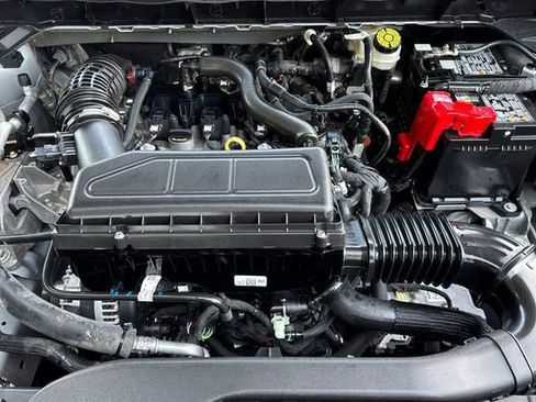 Used 2025 Ford Escape ST-Line FWD image 55