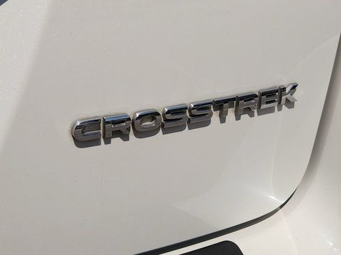 Certified 2022 Subaru Crosstrek 2.5i Limited w/ Moonroof Package 2 AWD/4WD image 11
