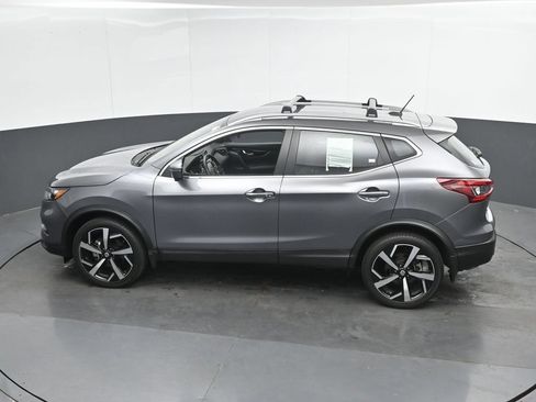 Used 2022 Nissan Rogue Sport SL AWD/4WD image 36