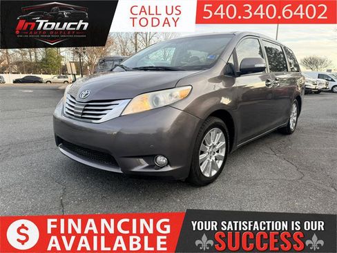 Used 2013 Toyota Sienna Limited w/ Premium Pkg FWD image 1