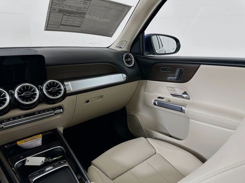 New 2026 Mercedes-Benz GLB 250 image 24