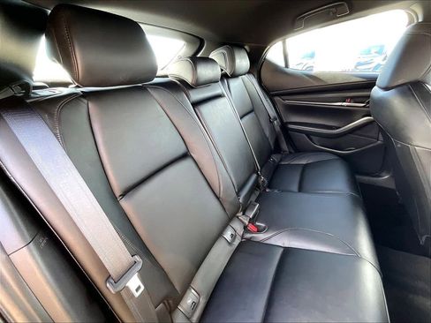 Used 2025 MAZDA MAZDA3 s Sport FWD image 15