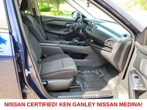 Certified 2025 Nissan Rogue SV AWD/4WD image 49