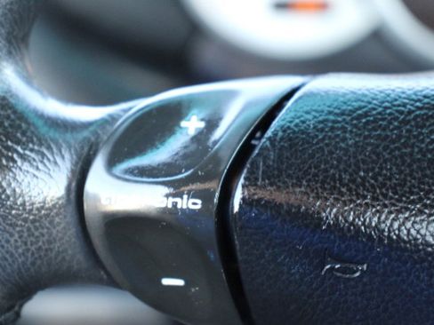 Used 2004 Porsche Boxster S image 22