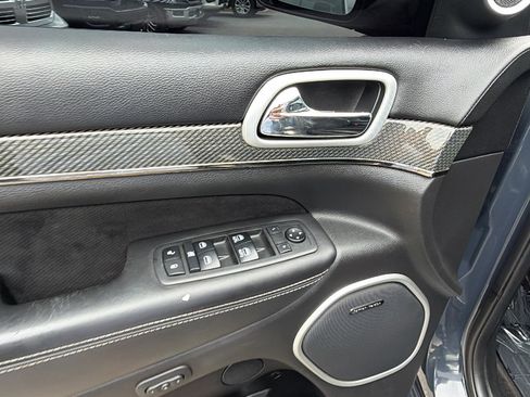 Used 2018 Jeep Grand Cherokee Trackhawk AWD/4WD image 15