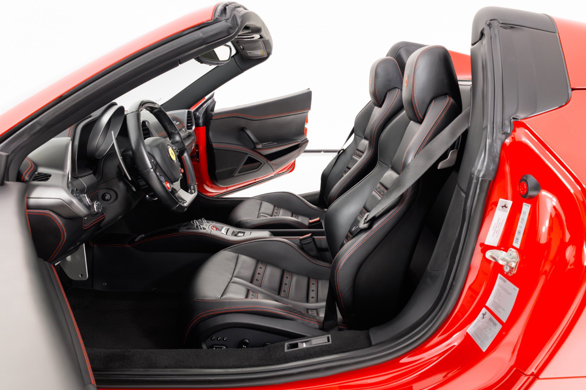 Used 2013 Ferrari 458 Spider RWD image 16