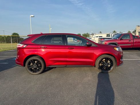 Used 2019 Ford Edge ST w/ Equipment Group 401A AWD/4WD image 6
