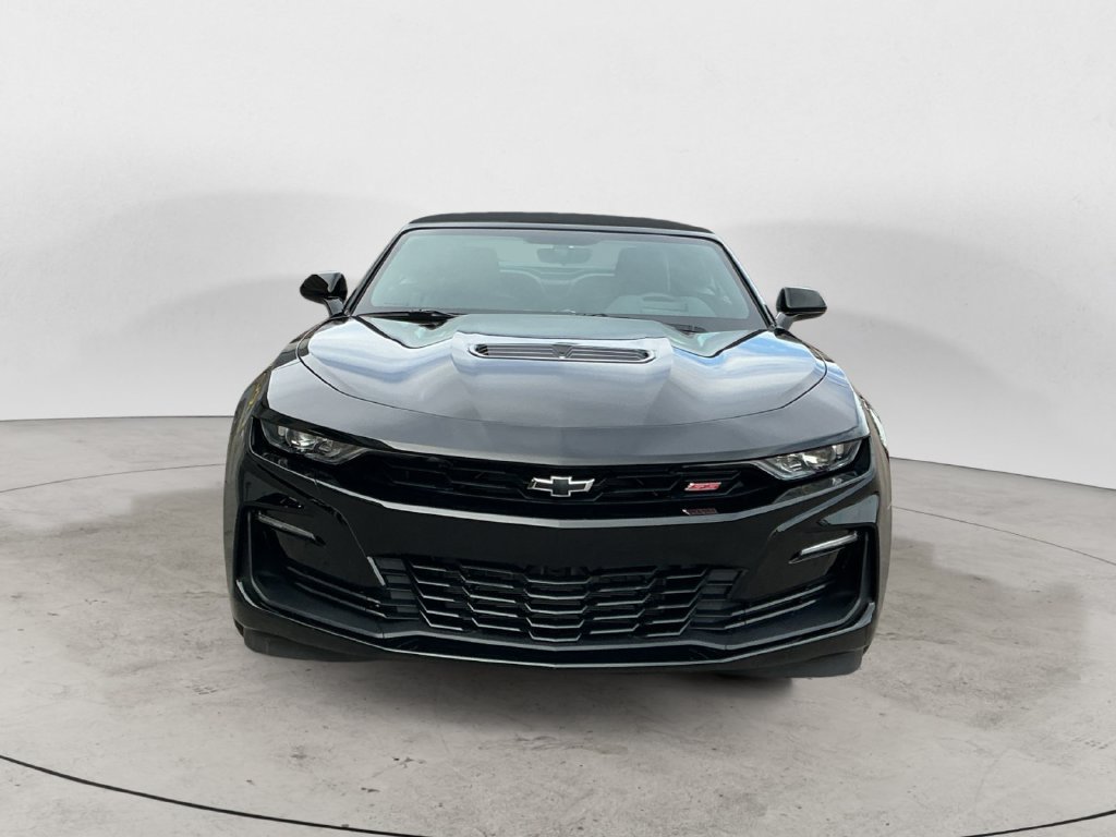 Certified 2023 Chevrolet Camaro SS RWD image 3