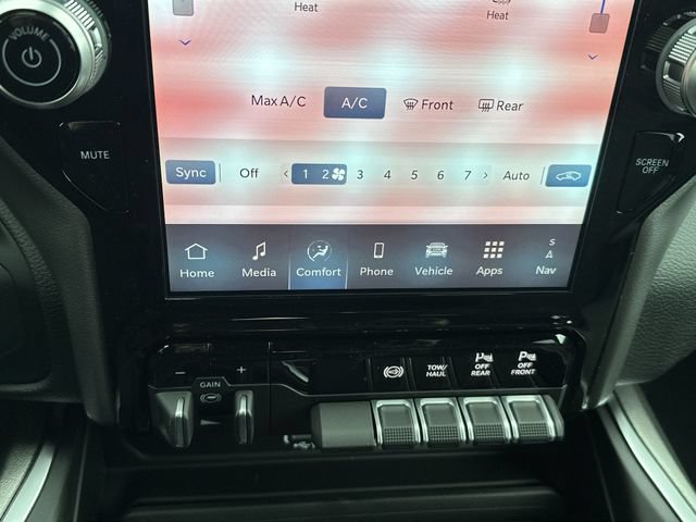 New 2026 RAM 3500 Big Horn AWD/4WD image 17