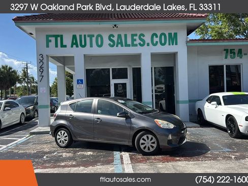 Used 2013 Toyota Prius C One FWD image 1