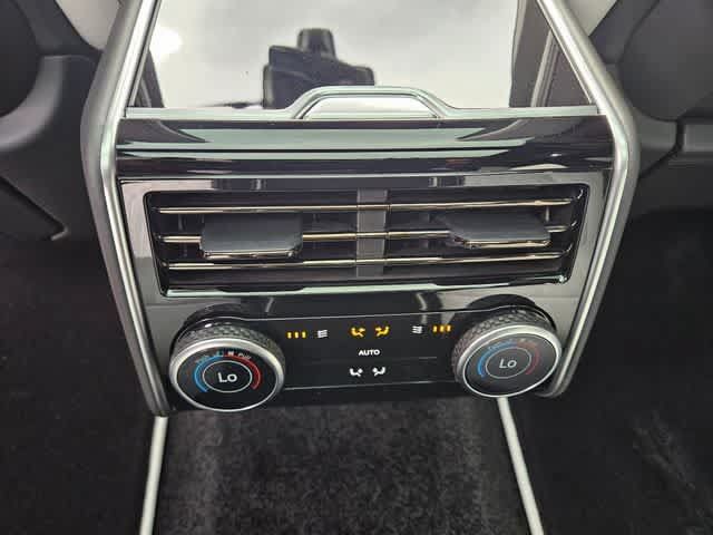 Used 2025 Land Rover Range Rover Long Wheelbase Autobiography AWD/4WD image 20