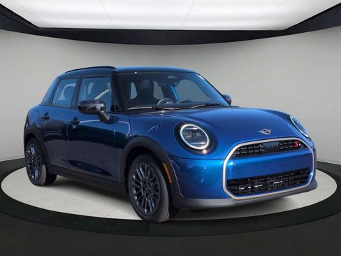 New 2026 MINI Cooper S image 2