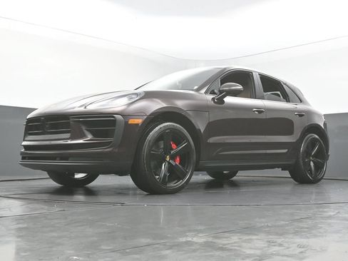 Used 2023 Porsche Macan S AWD/4WD image 50
