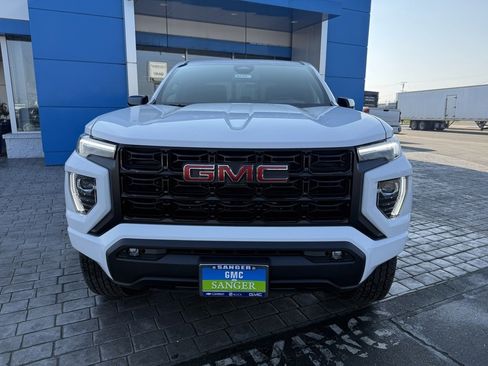 New 2026 GMC Canyon Elevation w/ Convenience Package image 2