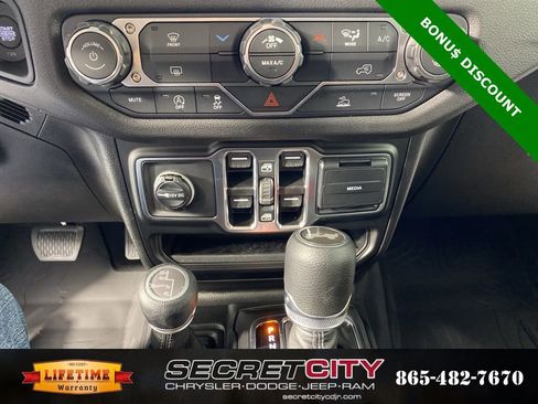 New 2026 Jeep Wrangler Unlimited Sport image 22